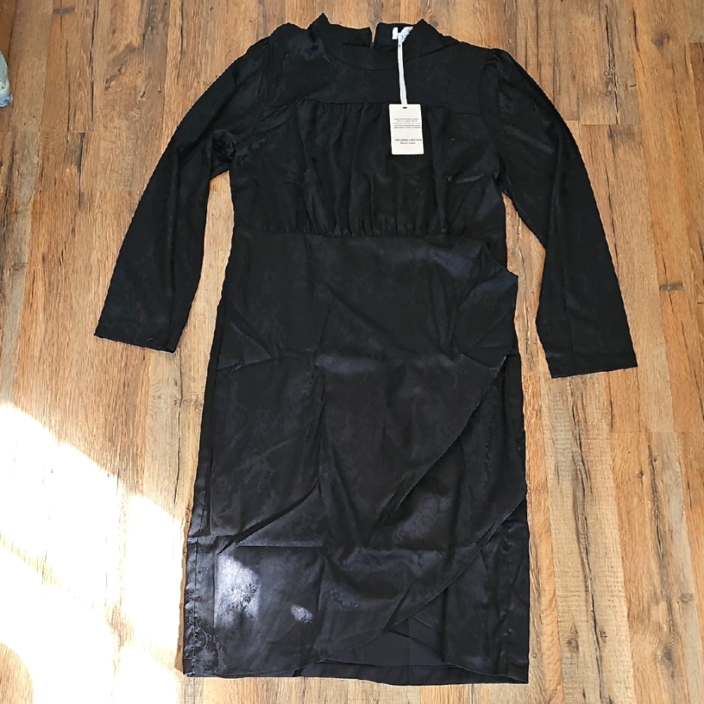 JASAMBAC Charming And Modern Black Oriental Style Dress Size 12 NWT